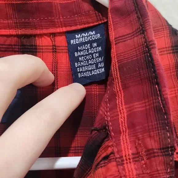 Wrangler Mens Plaid Button Up Shirt Red Black Long Sleeve Western MVG291R - Picture 3 of 7